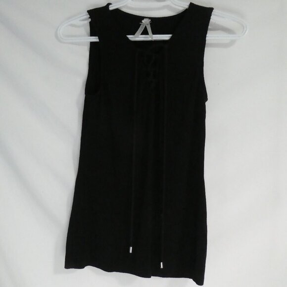JO & CO | small | Ribbed Sleeveless Top | V-Neck | Lace-Up Front - Picture 1 of 12